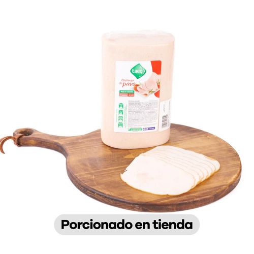 Imagen de Pechuga de pavo TAEQ porcionada en tienda